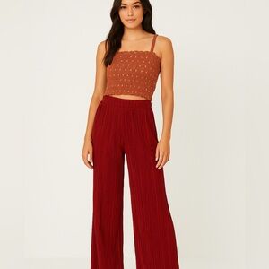 Abercrombie & Fitch Red Pleated Pants and American Eagle tank top. Small